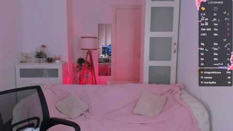 nikolle_mayer @ chaturbate on 20241029