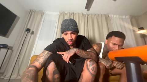 giraffemanxr @ chaturbate on 20241030