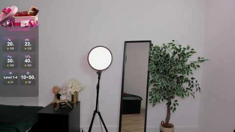 chloe_bianca18 @ chaturbate on 20241031