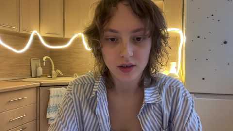 holydori @ chaturbate on 20241031