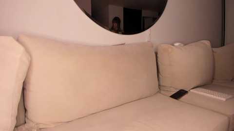 lonelly_lolly98 @ chaturbate on 20241031
