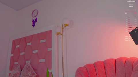nicolle_mitchelle @ chaturbate on 20241031