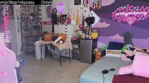pr3ttyp1nkpussy @ chaturbate on 20241031