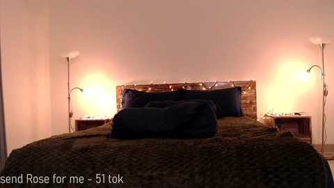 yourlovelykat @ chaturbate on 20241031