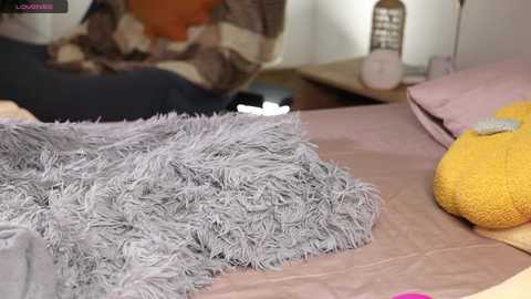 hinatabroks @ chaturbate on 20241101