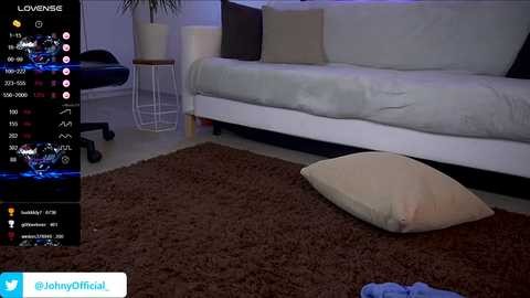 joni_joni18 @ chaturbate on 20241101