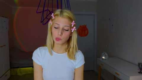 eva_lassie @ chaturbate on 20241102
