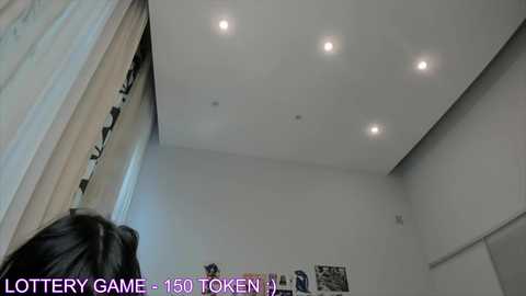 vivian_qwerty @ chaturbate on 20241102