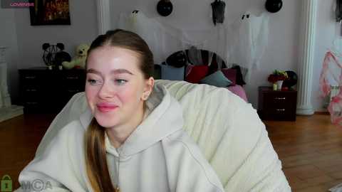 _eva__lee_ @ chaturbate on 20241105