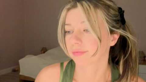 lenamuti @ chaturbate on 20241105