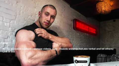 wlademarbergs @ chaturbate on 20241105