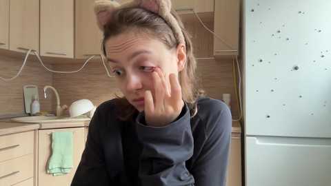 holydori @ chaturbate on 20241106