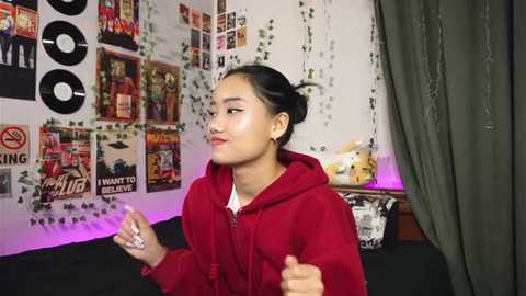 peacebenskin @ chaturbate on 20241106