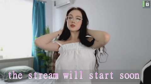 small_blondee @ chaturbate on 20241106