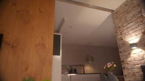 the_pretty_poison @ chaturbate on 20241106