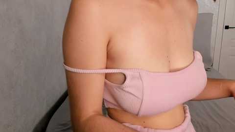 dawndutt @ chaturbate on 20241107