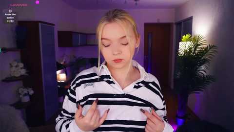 emelianae @ chaturbate on 20241107