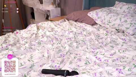 cinacramby @ chaturbate on 20241108