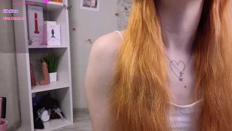 hannah_lourens @ chaturbate on 20241108