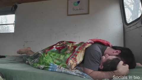 busbuddies @ chaturbate on 20241109