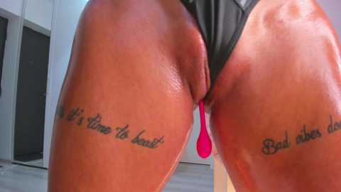 eves_bodyxxx @ chaturbate on 20241110