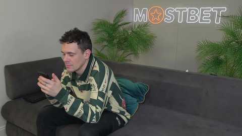 milly____ @ chaturbate on 20241110