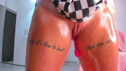 eves_bodyxxx @ chaturbate on 20241112