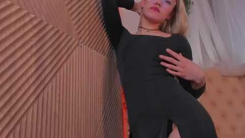 olivia_curie @ chaturbate on 20241112