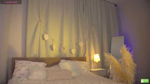 white_godness @ chaturbate on 20241112