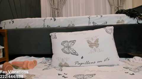 wowsquirt @ chaturbate on 20241112