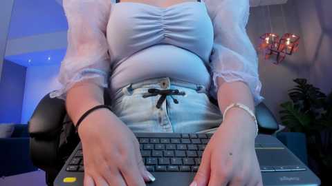 lyssa_muller @ chaturbate on 20241113