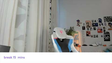 vivian_qwerty @ chaturbate on 20241115