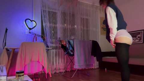 holydori @ chaturbate on 20241117