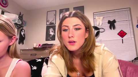 briadominick @ chaturbate on 20241119