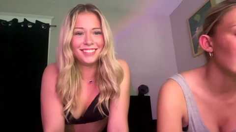 carolinecooperr @ chaturbate on 20241119