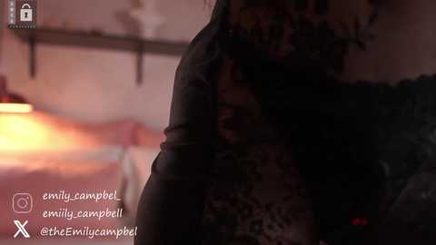 emiilycampbell @ chaturbate on 20241119