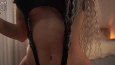 emma_land @ chaturbate on 20241119