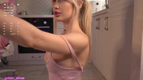 golden_alinee @ chaturbate on 20241119