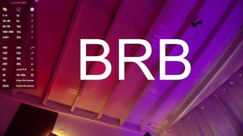 laura_hills18 @ chaturbate on 20241119