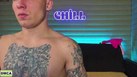 meowluv @ chaturbate on 20241119