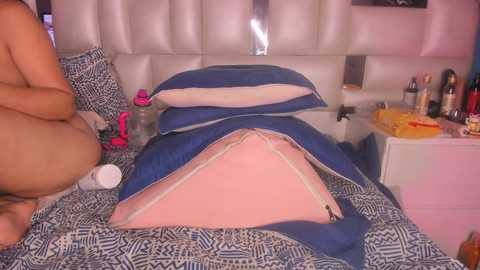 rousse_coup @ chaturbate on 20241119