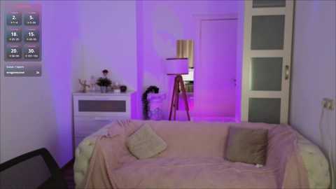 mei_honey @ chaturbate on 20241121