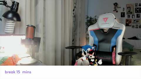 vivian_qwerty @ chaturbate on 20241121