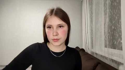 adelle_pero