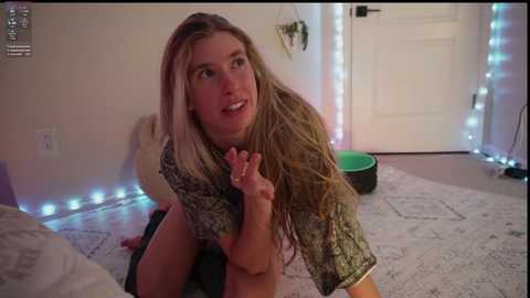 lucy_gooosey @ chaturbate on 20241122
