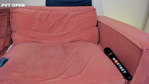 hlopushkahouse @ chaturbate on 20241123