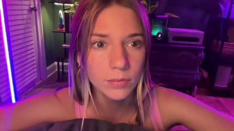 oliviahansleyy @ chaturbate on 20241123