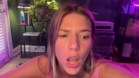 oliviahansleyy @ chaturbate on 20241123