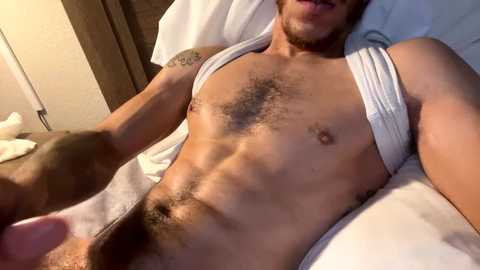 thickcockblacklightskin @ chaturbate on 20241124