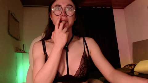 emily_pearl_